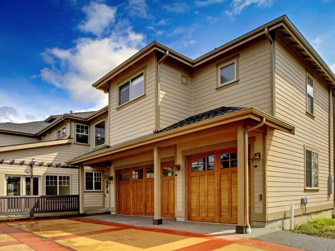 Casa familiar amb llar